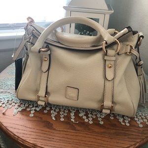 NWT Dooney & Bourke Small Satchel Bone!